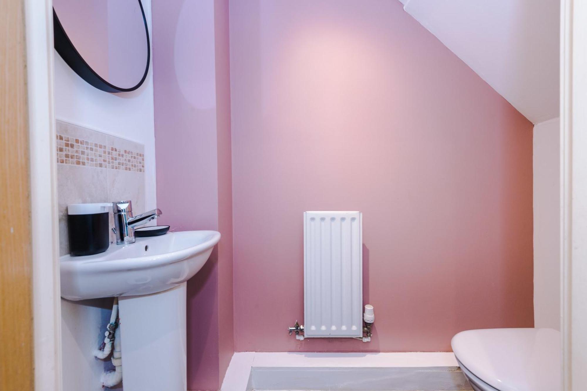 Rest&Recharge At A Spacious Townhouse By The Etihad Vila Manchester Exterior foto