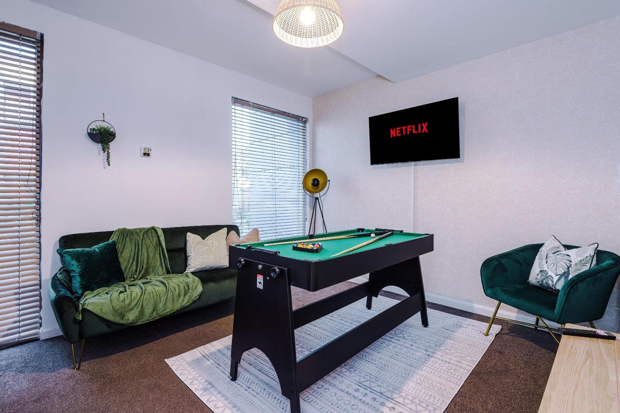 Rest&Recharge At A Spacious Townhouse By The Etihad Vila Manchester Exterior foto